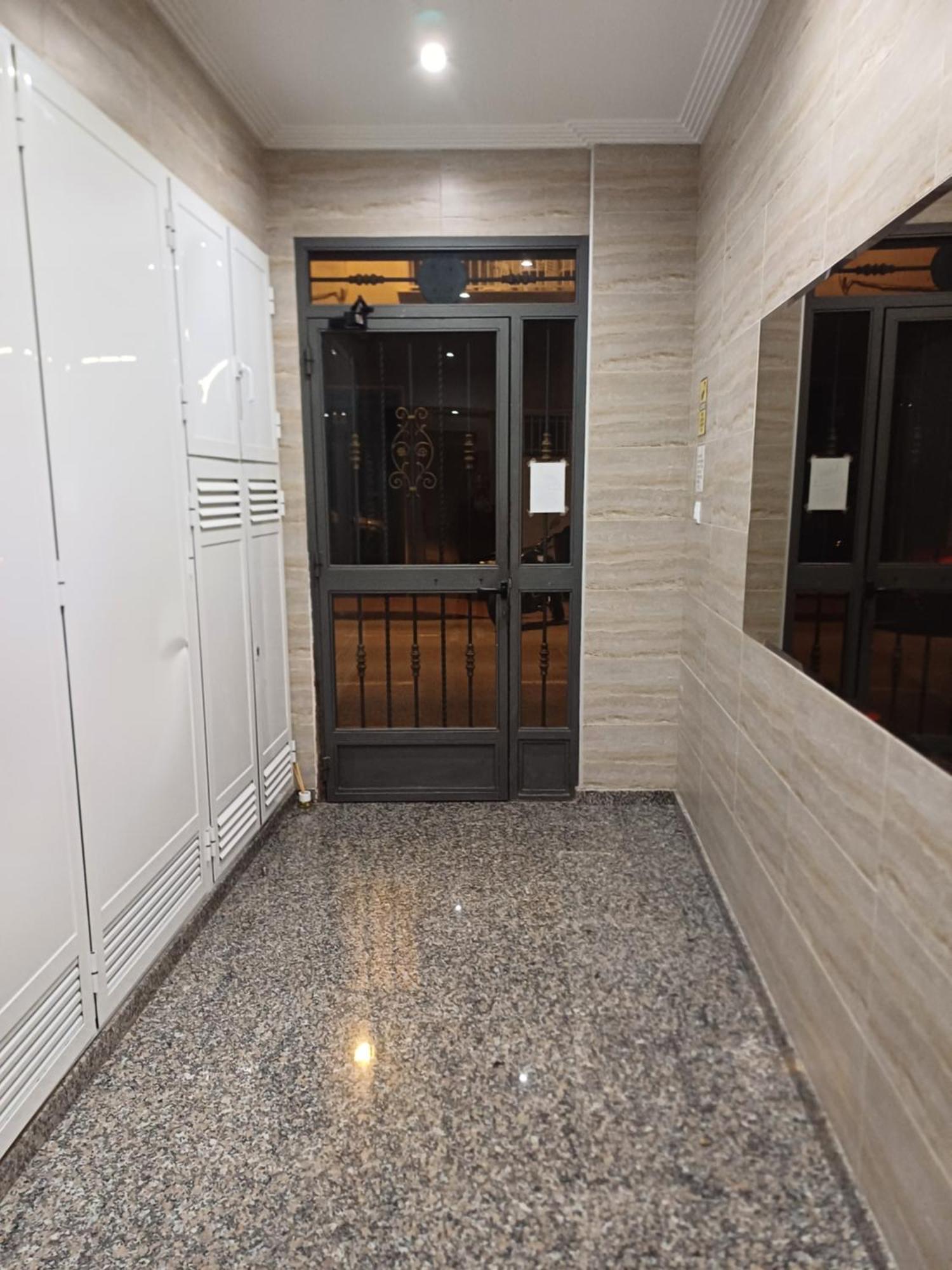 Apartamento Pepi Adults Only Santa Pola Zimmer foto
