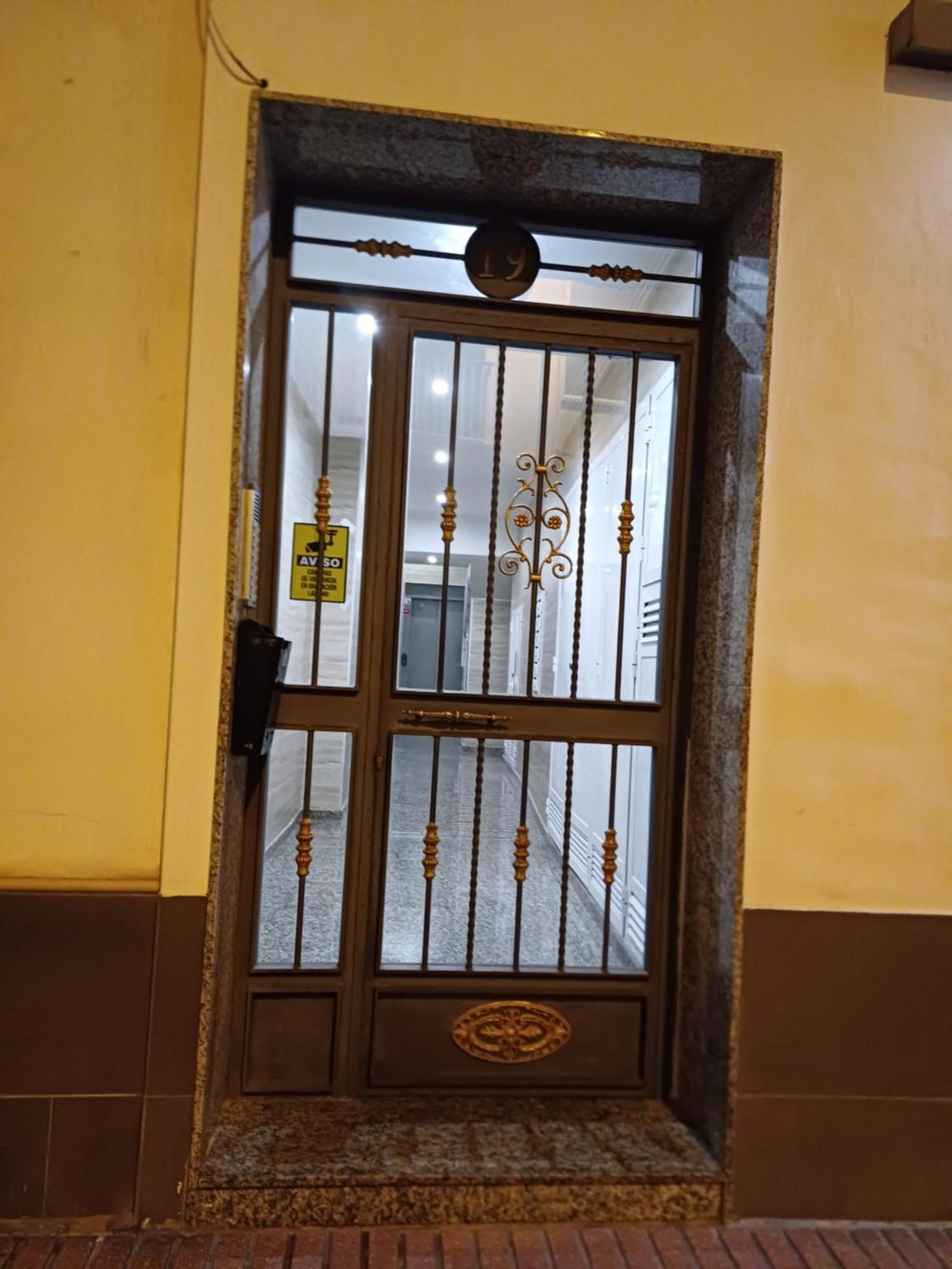 Apartamento Pepi Adults Only Santa Pola Zimmer foto